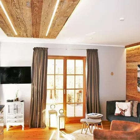 Ski-in & Out Alpine Style Near Kitzbuehel * 米特西尔