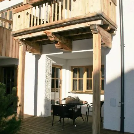 Apartment Ski-in & Out Alpine Style Near Kitzbuehel